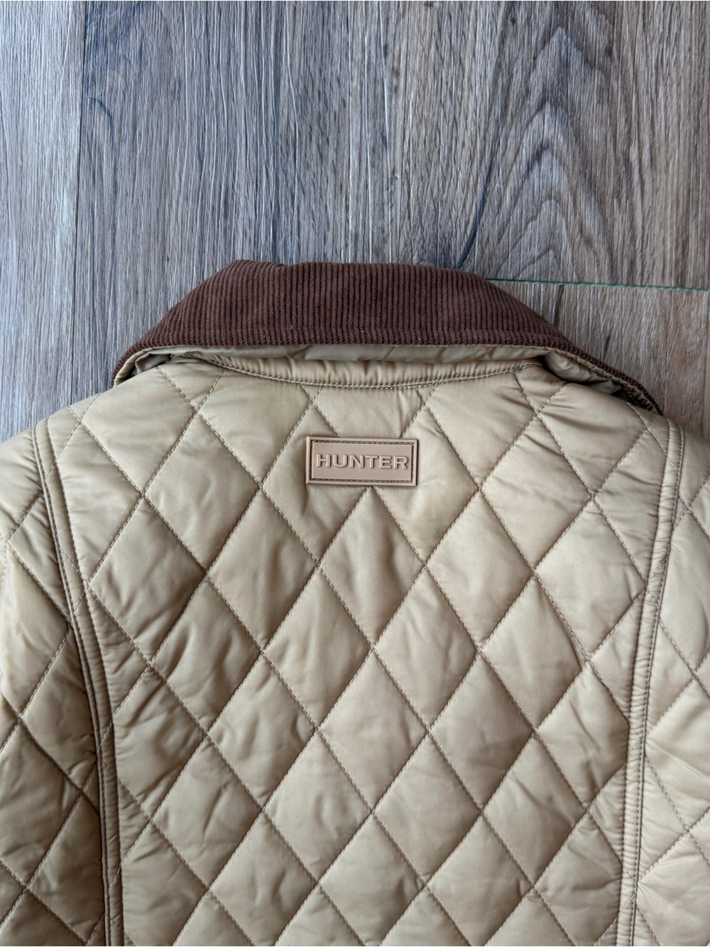 Hunter Quilted Beige Barn Jacket with Brown Corduroy Collar British Coat Brown - Picture 10 of 11